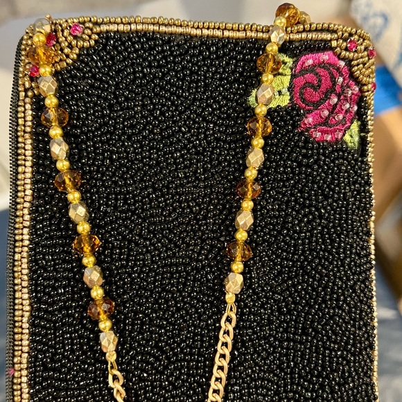 Mary Frances Queen of Everything Beaded Crossbody Cell Phone Bag Clutch Evening - Picture 16 of 16
